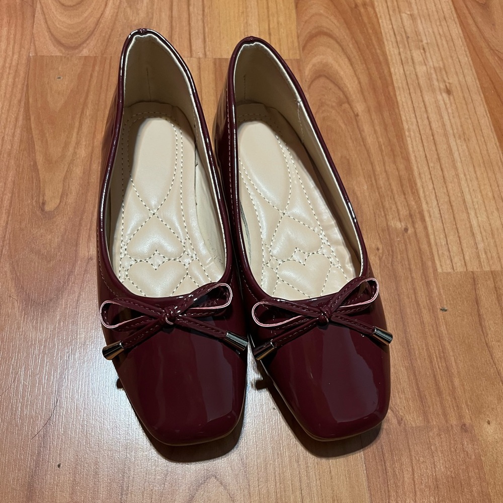 Women’s Burgundy Bow Ballet Flats